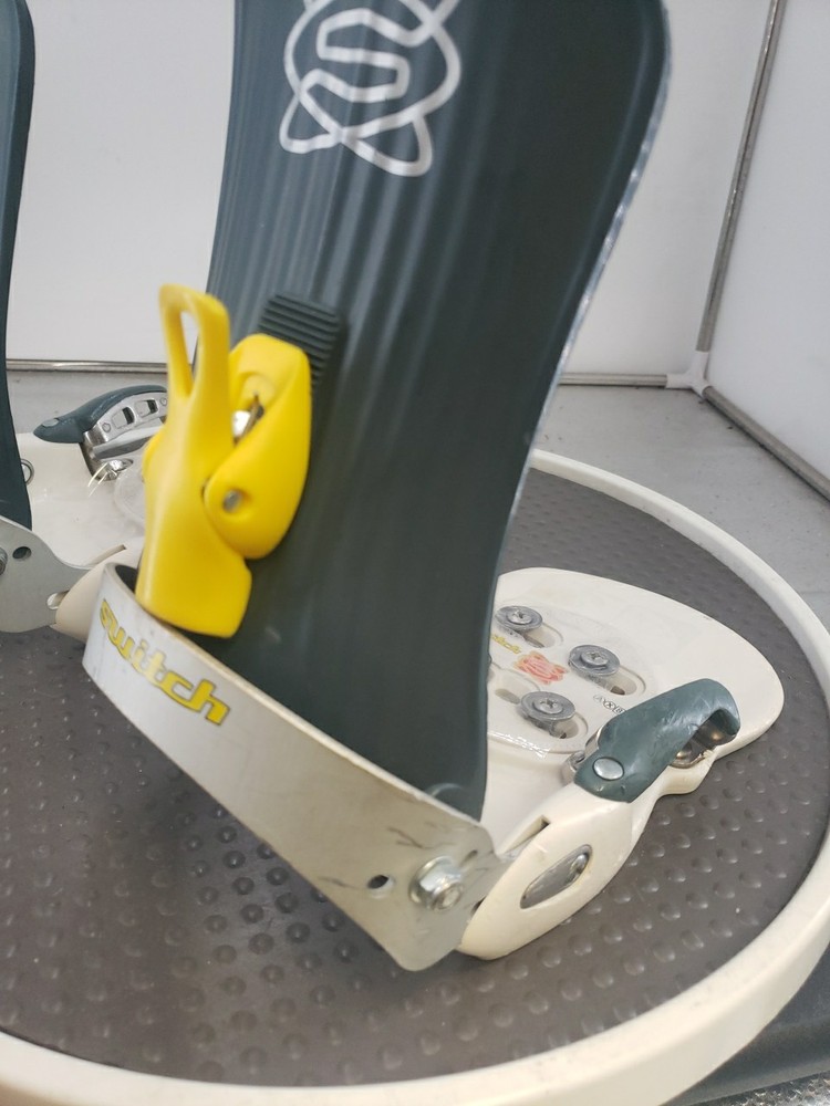Switch Step In HB Snowboard Bindings