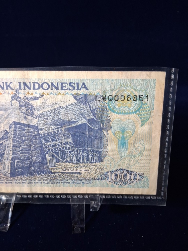 1992 INDONESIA 1000 RUPIAH BANKNOTE