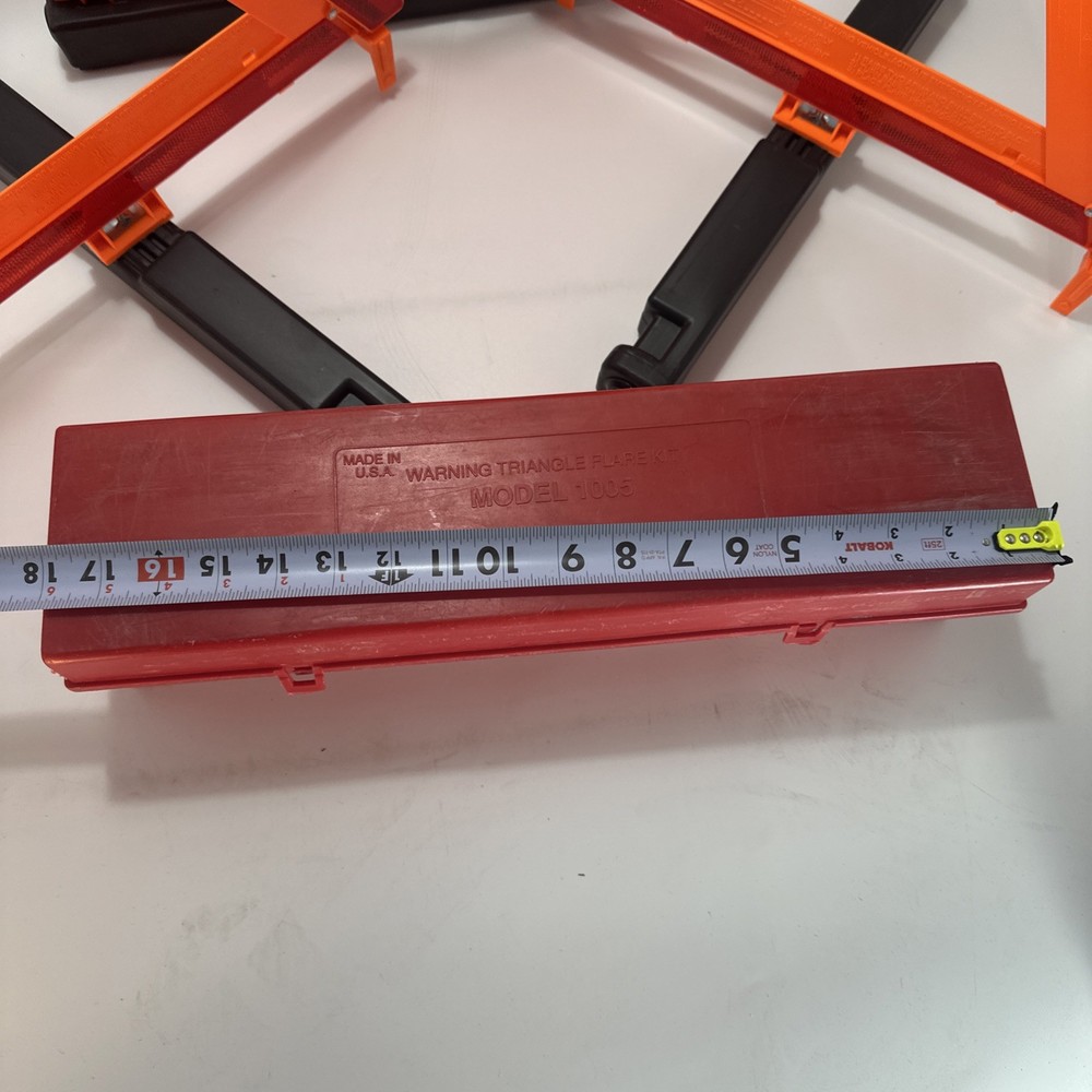 TRIANGLE FLARE KIT JAMES KING & CO WARNING MODEL 1005 Complete {46}