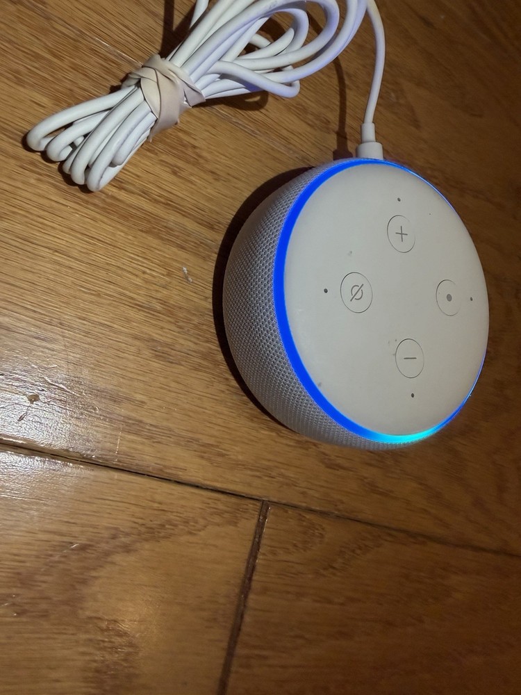 Amazon Echo Dot 3rd Gen Smart Speaker C78MP8 Used Tested D55 Sandstone