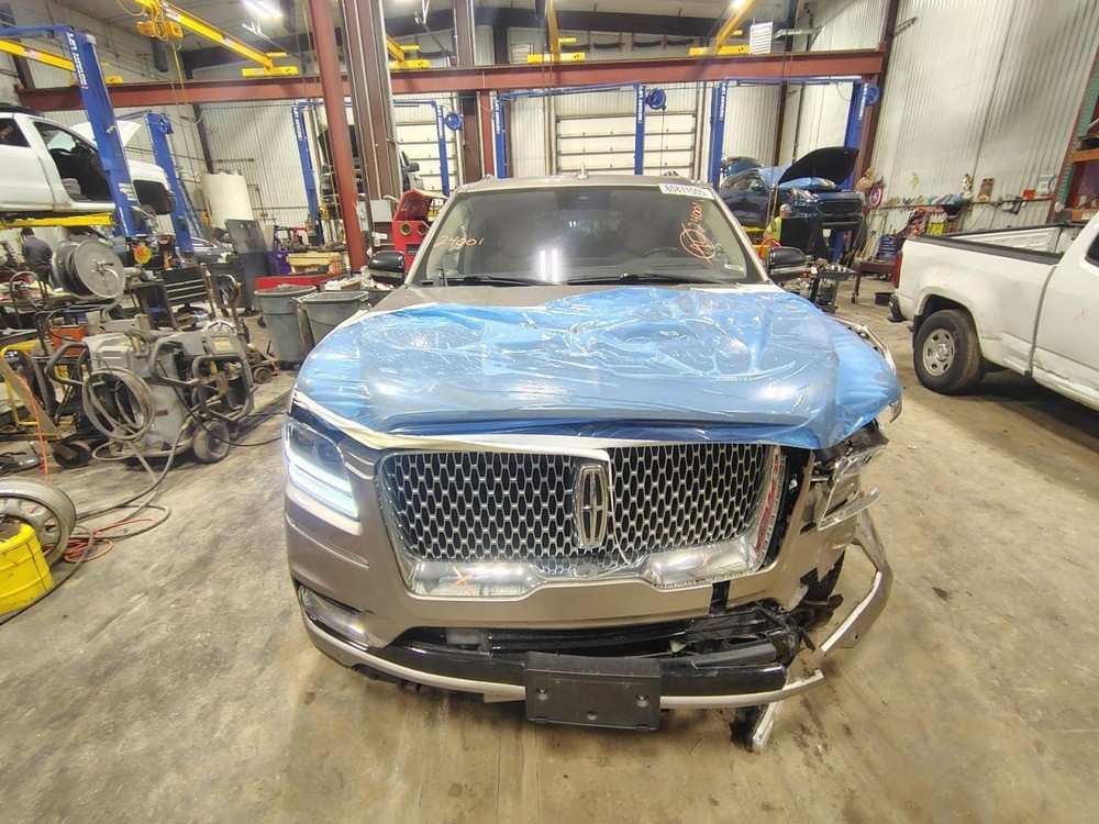 Camera/Projector Camera Windshield Mounted Fits 18-22 NAVIGATOR 1464050
