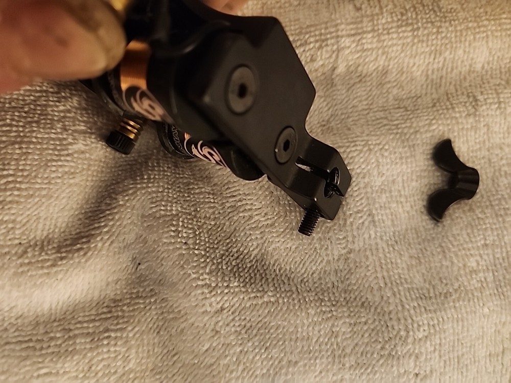 Dragon hawk Tattoo Machine, 2 Tubes, And 65 Assorted Needles