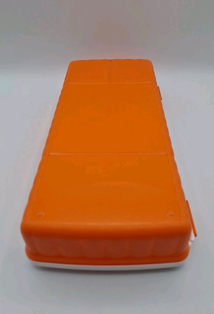 Tupperware Lunch 'n Things Divided Container