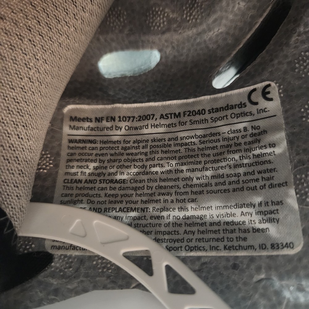Smith Voyage White Women's Hard Shell Adjustable Strap Snowboard Helmet