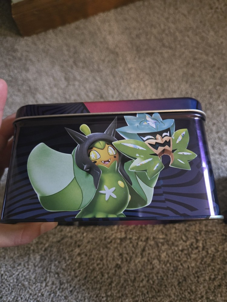 2 Poke'mon lunchbox tin empty slightly damaged