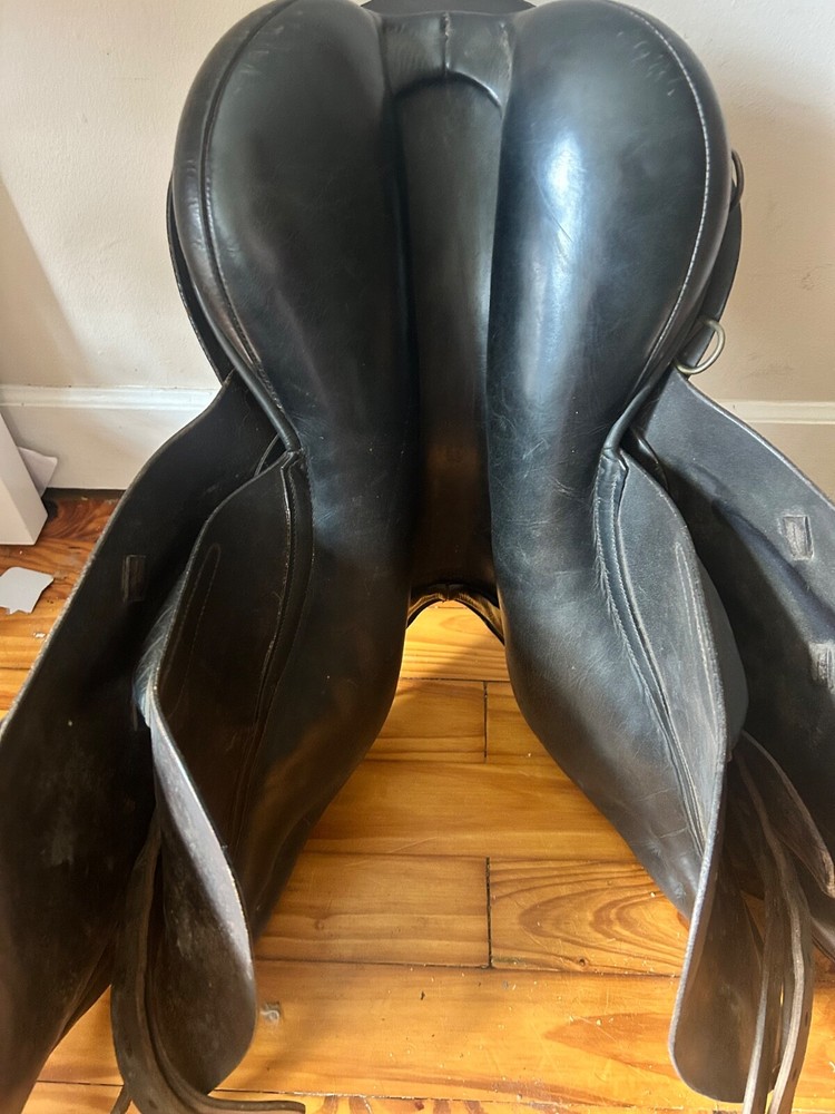 Albion Eventing Saddle 19”