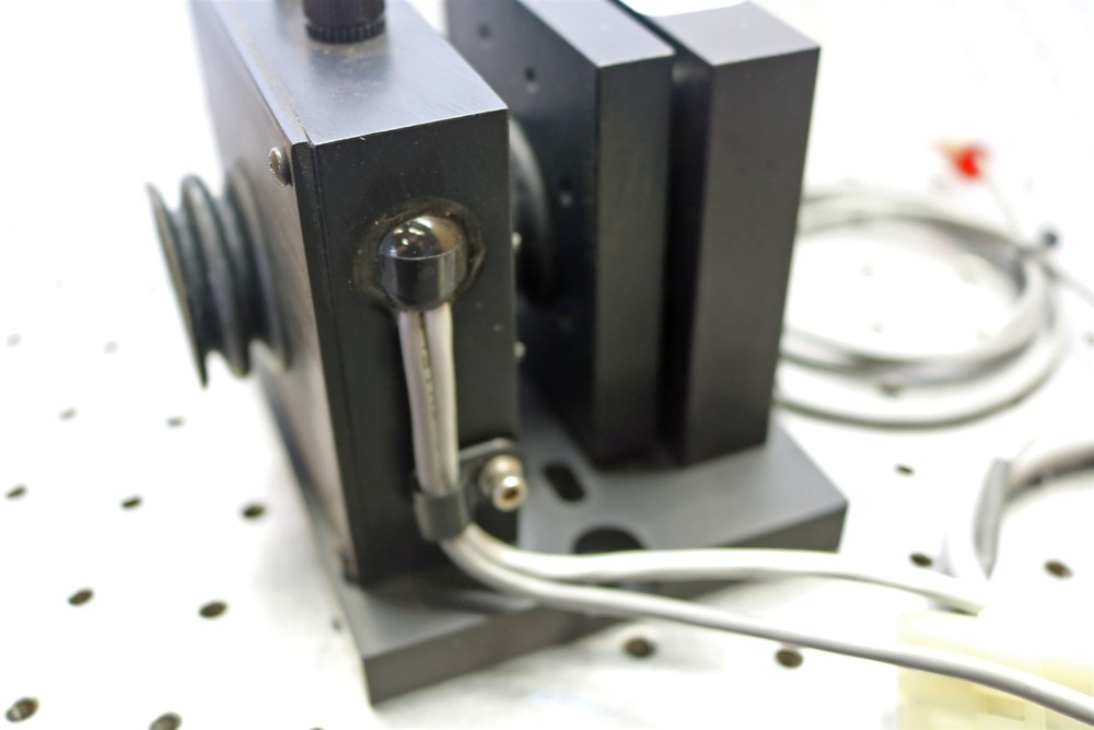 Lee Laser Electric Shutter & Profilier Module On Adj. Mount W/ Filter - - E2791