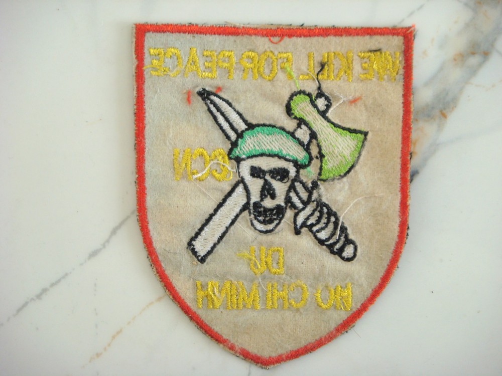 US 5th SF GROUP CCN WE KILL FOR PEACE, VIETNAM WAR PATCH