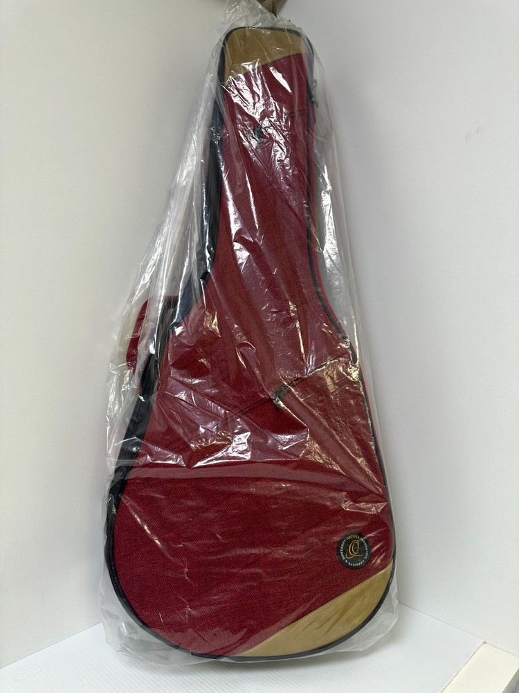 Ortega Softcase 3/4 Classical Guitar Bordeaux Wine