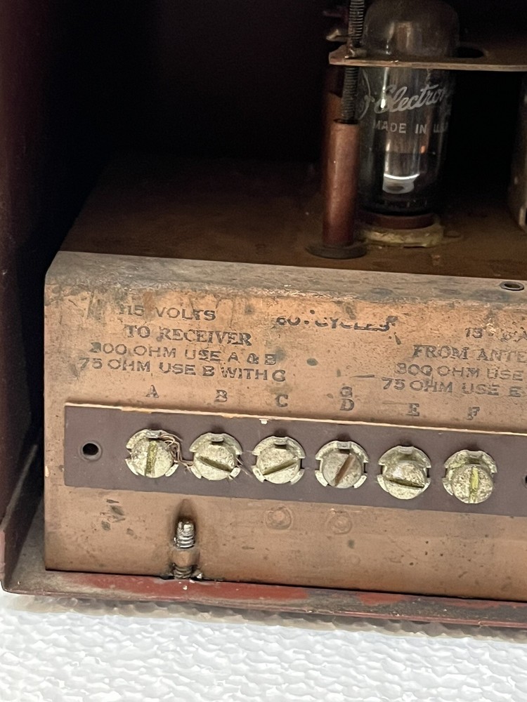 Astatic Tv Signal Amplifier Ct-1, Powers On Untested Beyond That