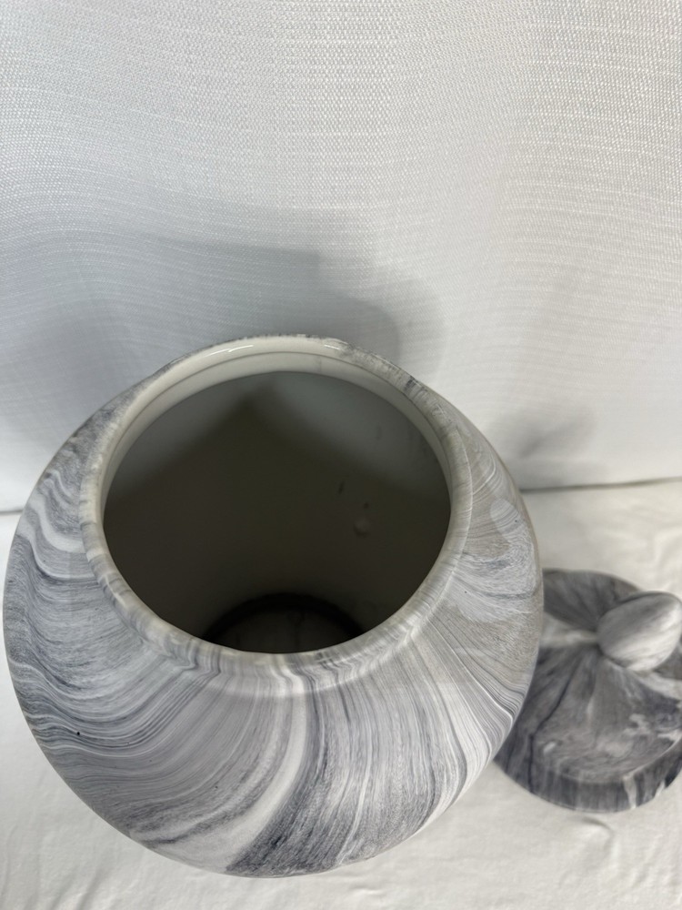 Sopera de Obatala Marble Design