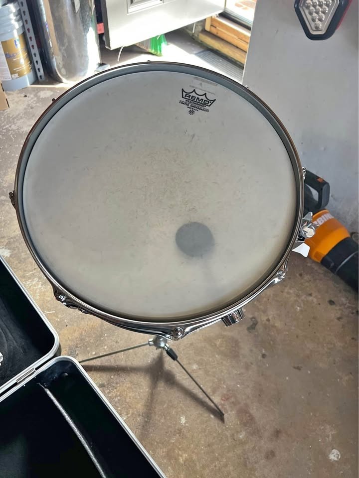 Ludwig Snare Drum With Case Student Drum