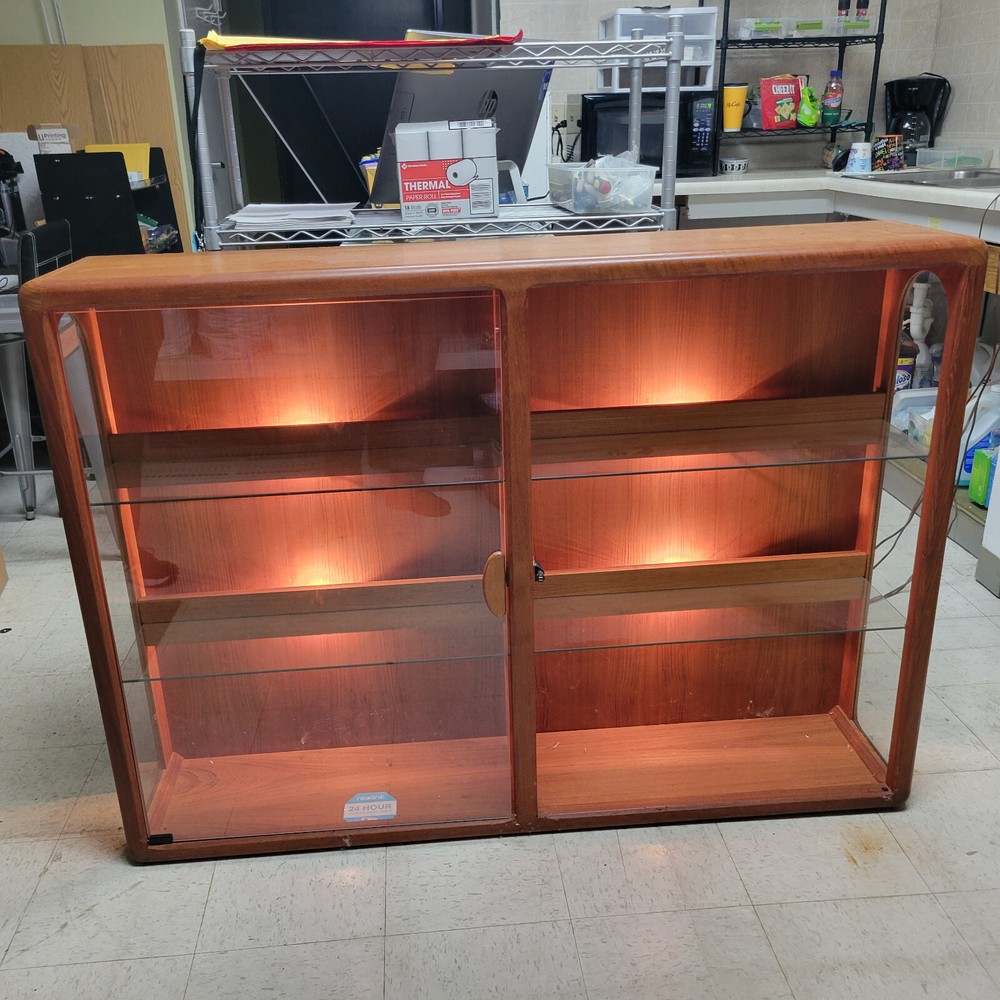 MCM Lighted Display/Bookcase with Glass Doors