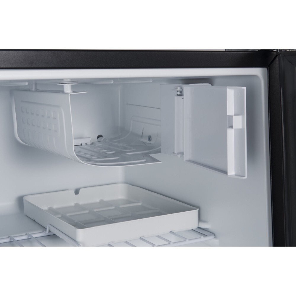 1.7 Cu ft Single Door Mini Fridge GL17BK, Black