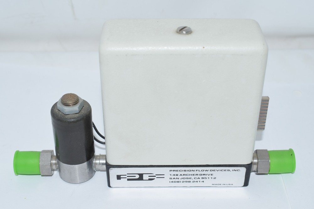 Precision Flow Devices Mass Flow Controller 02 Gas 200 SCCM Cap.