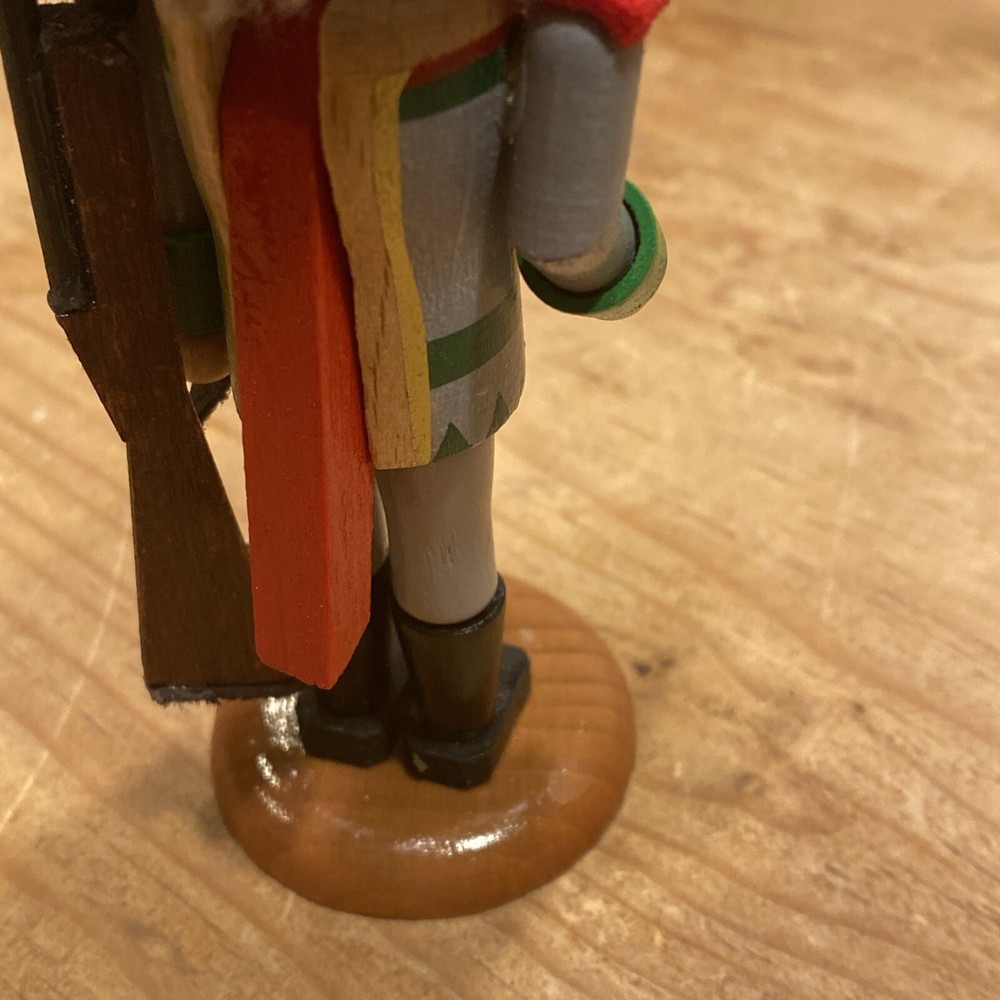 Steinbach Nutcracker MINI 5 Inch Hunter With Rifle & Box Germany EUC