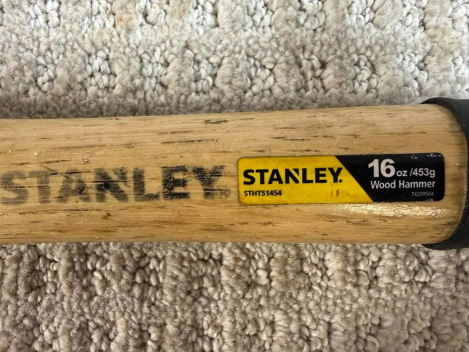 Stanley 16 oz Wood Handle Claw Hammer STHT51454 w/Handle Grip