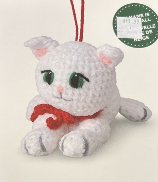 Loops & Threads Christmas Kitty Crochet Ornament Kit