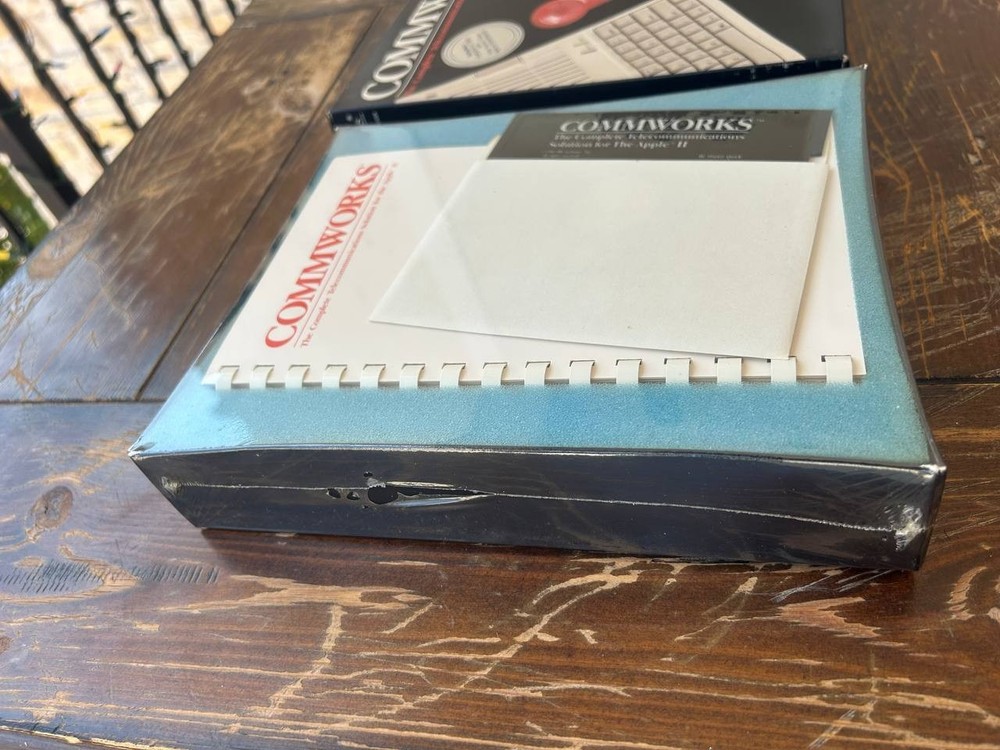 COMMWORKS PBI software Apple II Macintosh. Tlecommunications Solution 1986 year