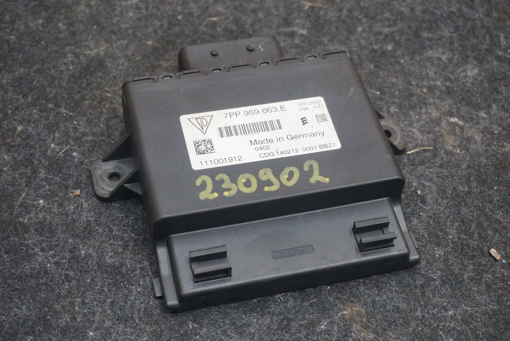 Voltage Converter Control Stabilizer Module 7PP95933 Porsche Panamera 970 10-16