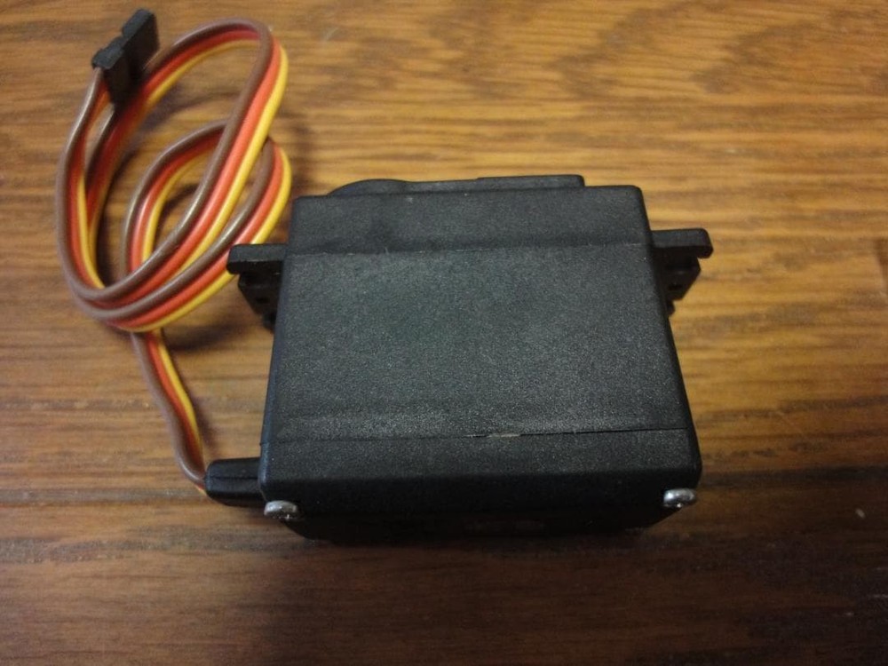 TowerPro sero MG995R new