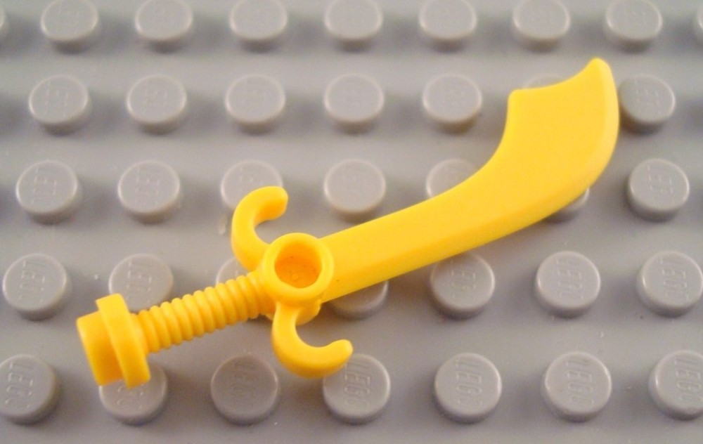 LEGO Yellow Minifigure Castle Scimtar Sword Weapon Accessory