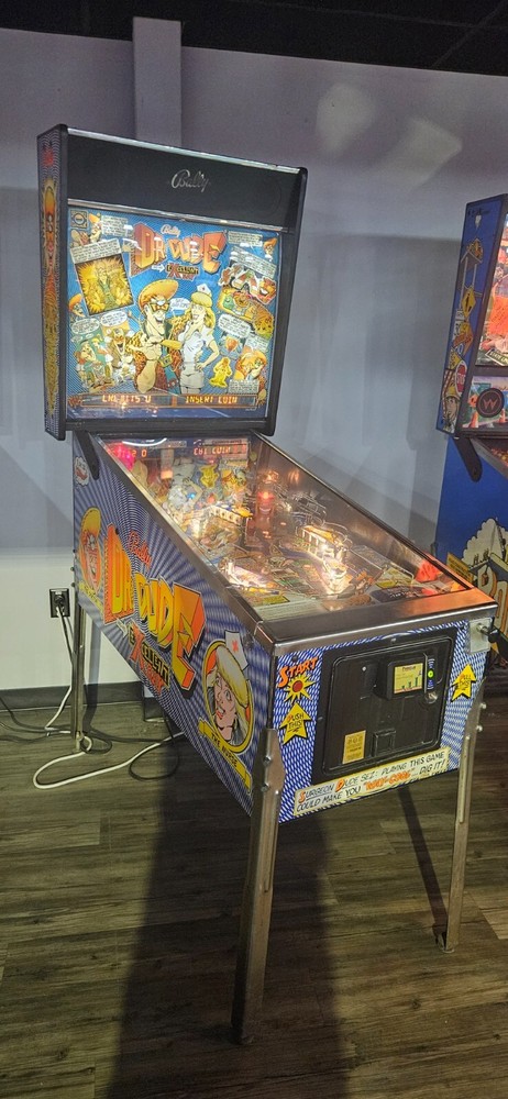 DR. DUDE Pinball Machine - Bally 1990 - 2477