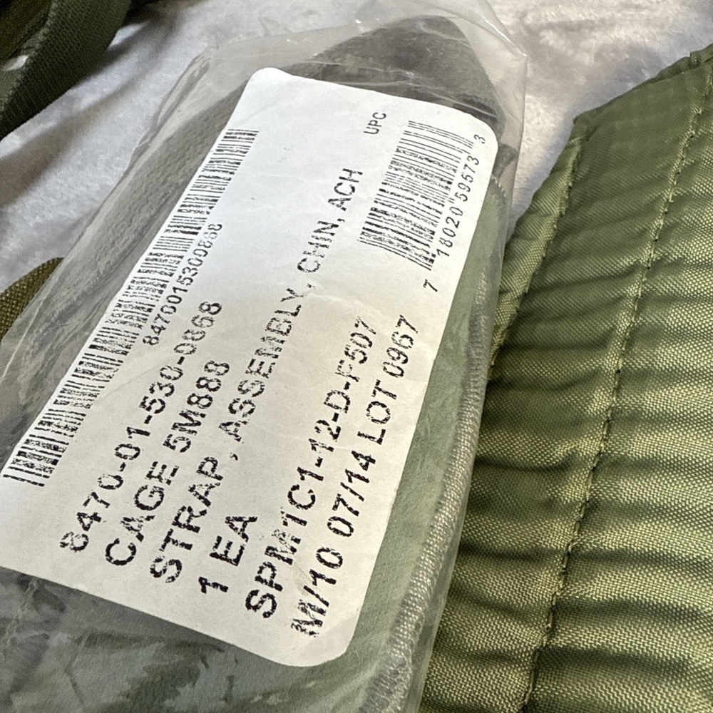 Military surplus bundle, Alice straps, backpack strap, strap, cage assembly Etc.