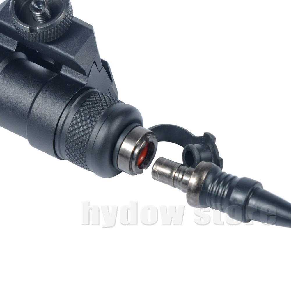 Scout Light M600B Flashlight with Remote Pressure Switch Controller for Rifle