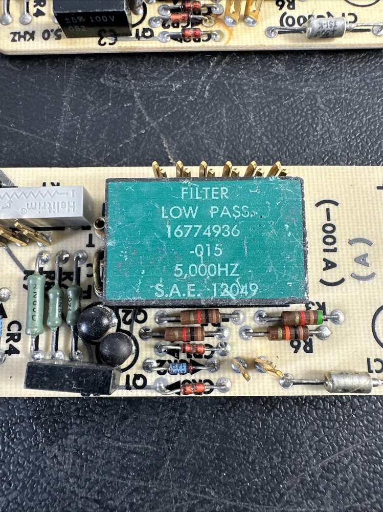 Filter Low Pass 16774936 -015 5000HZ . SAE 12049 (2total)