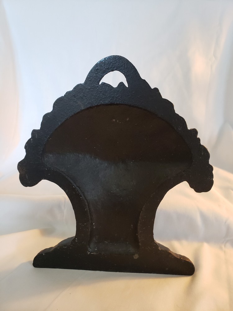 Vintage cast iron flower basket doorstop 9"