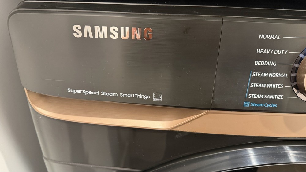 Samsung Stackable Washer Dryer Set Black SmartThings Steam SuperSpeed