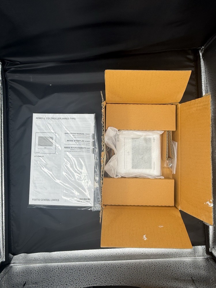 Fujitsu UTY-RNRUZ5 Airstage Wired Remote Controller