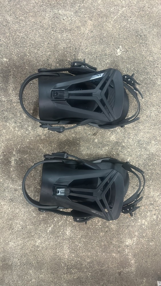 Union Flite Pro - 2023 Men's Snowboard Bindings - mediums Black