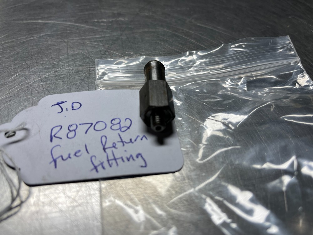 R87082 Genuine OEM John Deere Fuel Return FITTING