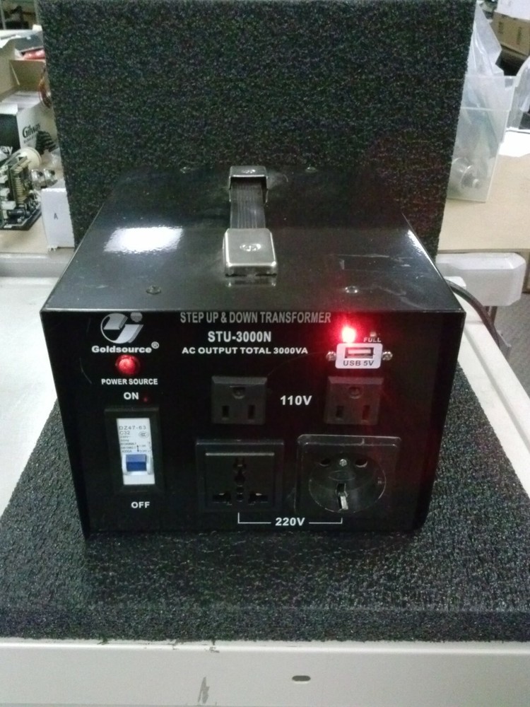 GOLDSOURCE STU-3000N AC Output Total 3000VA Step Up & Down Transformer