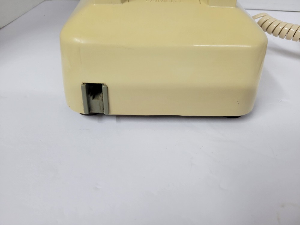 Vintage Comdial Push Button Tan/Beige Desktop Telephone Untested