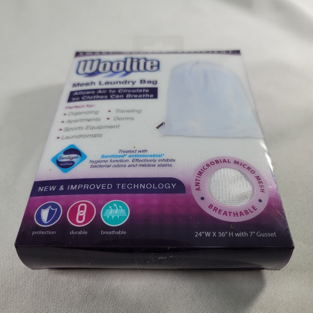 Woolite Sanitized Mesh Laundry Bag (W-82474)