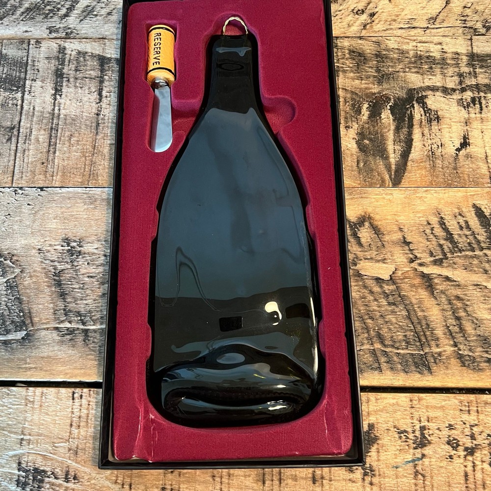Vintage Wine Bottle Cheeseboard With Cork Cutter