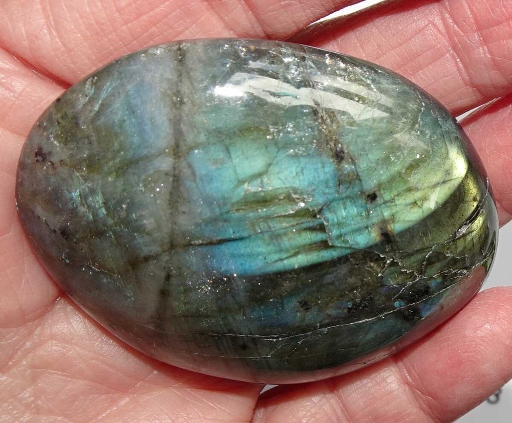 Labradorite Palmstone r712h