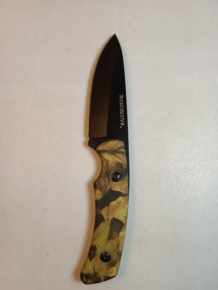 Winchester 1110613A Drop Point Plain Edge Camouflage Handle Fixed Blade Knife