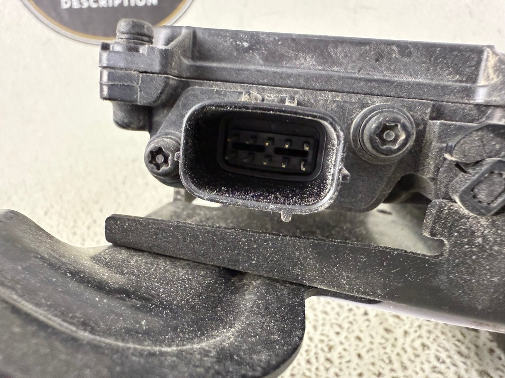 OEM | 2018 -- 2020 Honda Odyssey Cruise Control Sensor Module & Bracket #36800