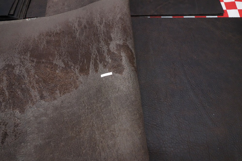 HORWEEN EBONY ROWDY SHRUNKEN BISON 4 oz. LEATHER, UNEVEN BACK TEXTURE, COLOR..