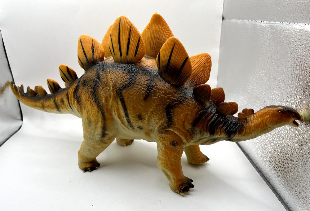 Soft Rubber Stegosaurus Dinosaur 20" Action Figure Toy