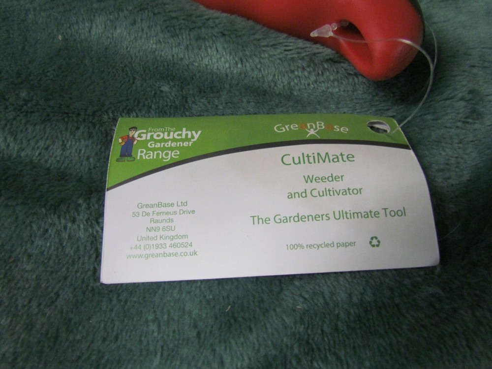 2 P830 CULTIMATE WEEDER & CULTIVATOR RED