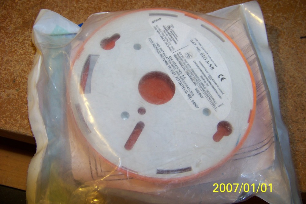 edwards system technology siga-sb smoke setector base