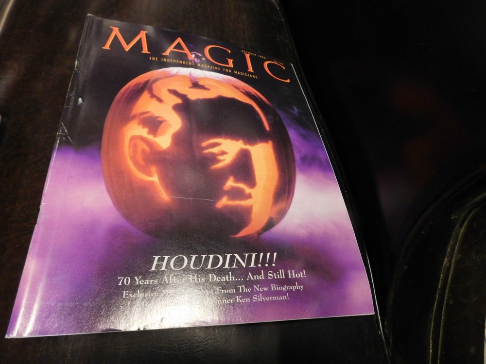 The MAGIC Magazine For Magicians 1996 October