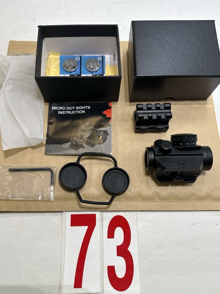 Micro Red Dot Sight – Compact Reflex Optic with Mount & Accessories