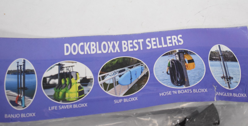 DockBloxx Heavy Duty Secure Hose Holder For Docks UV/Rust Resistant Fits 4" Post