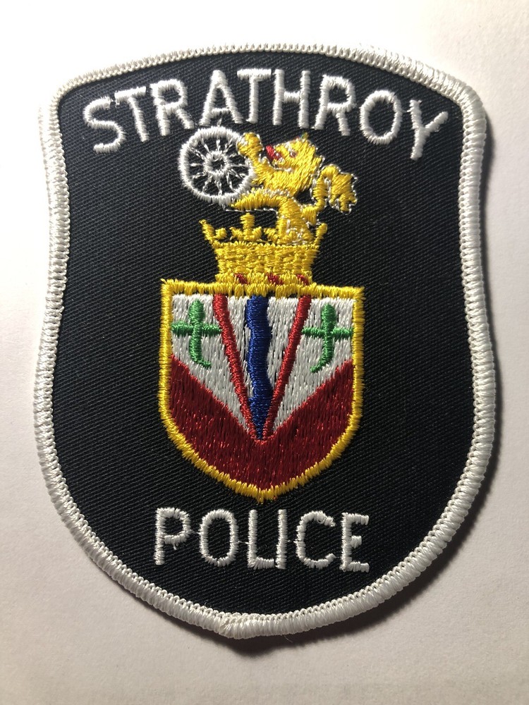Strathroy Ontario Police Patch ~ Canada